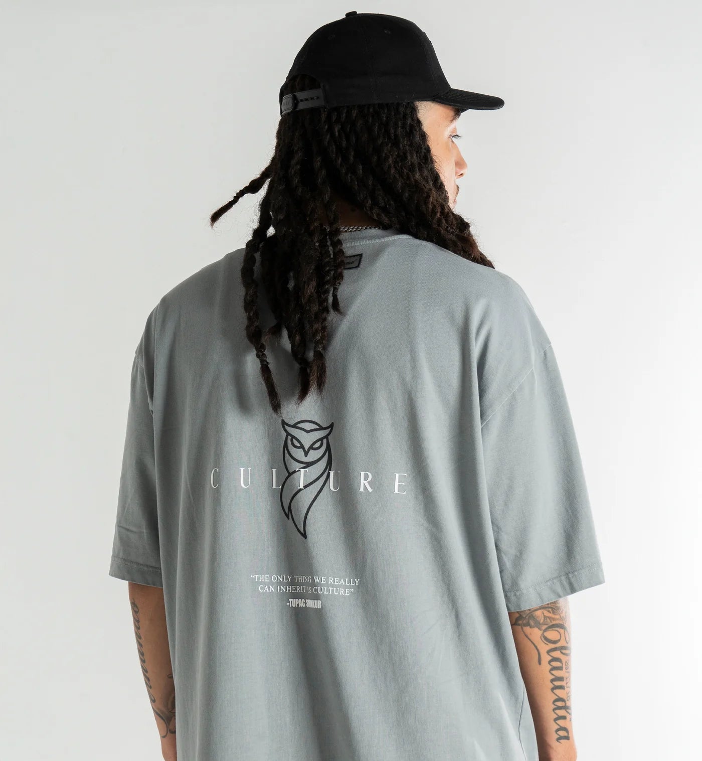 CAMISETA GRIS TUPAC SHAKUR