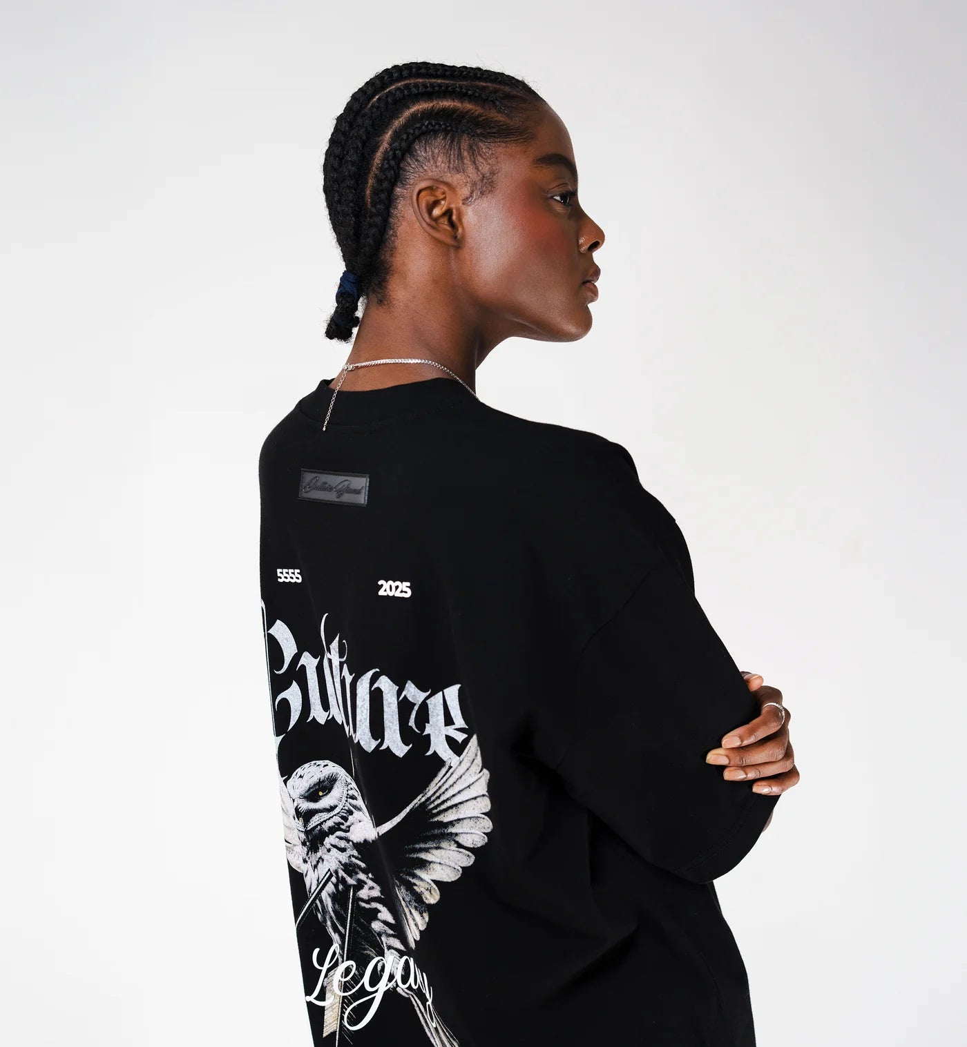 CAMISETA NEGRA INSTINTO