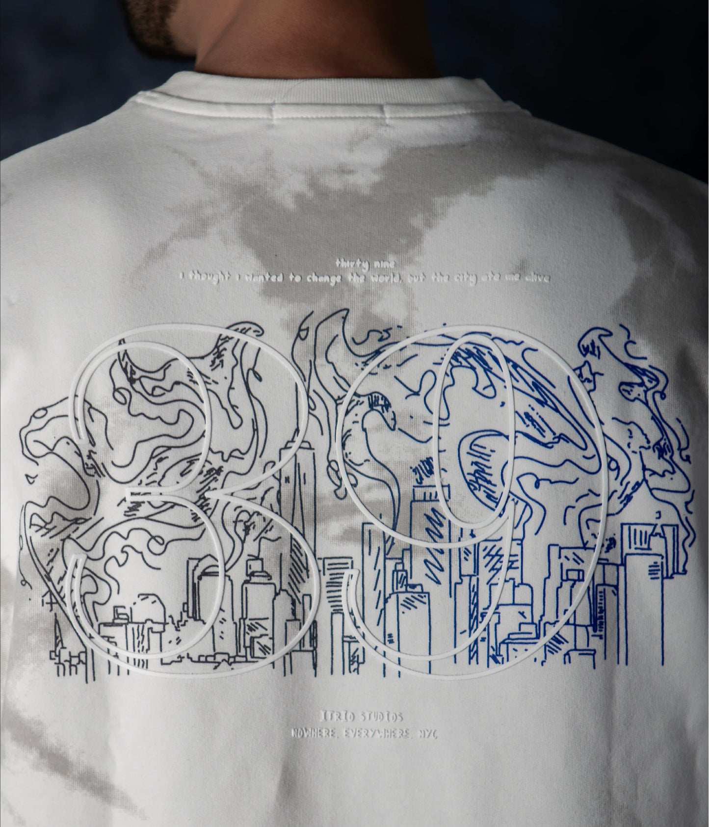 WHITE SMOKE T-SHIRT
