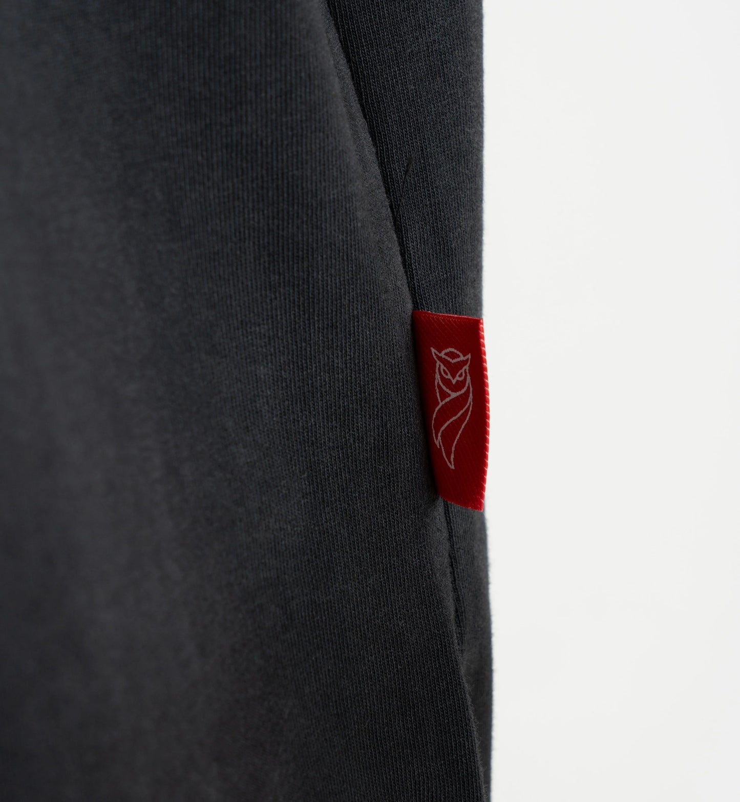 CAMISETA ACID WASH DÓBERMAN