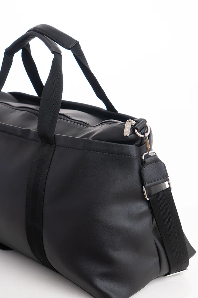 EXPLORER BAG BLACK